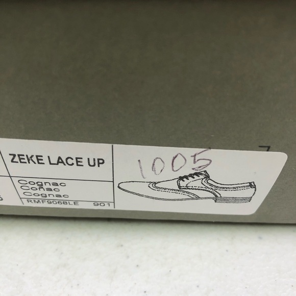 Kenneth Cole Reaction Zeke Lace Up Oxford Shoes - Picture 12 of 12